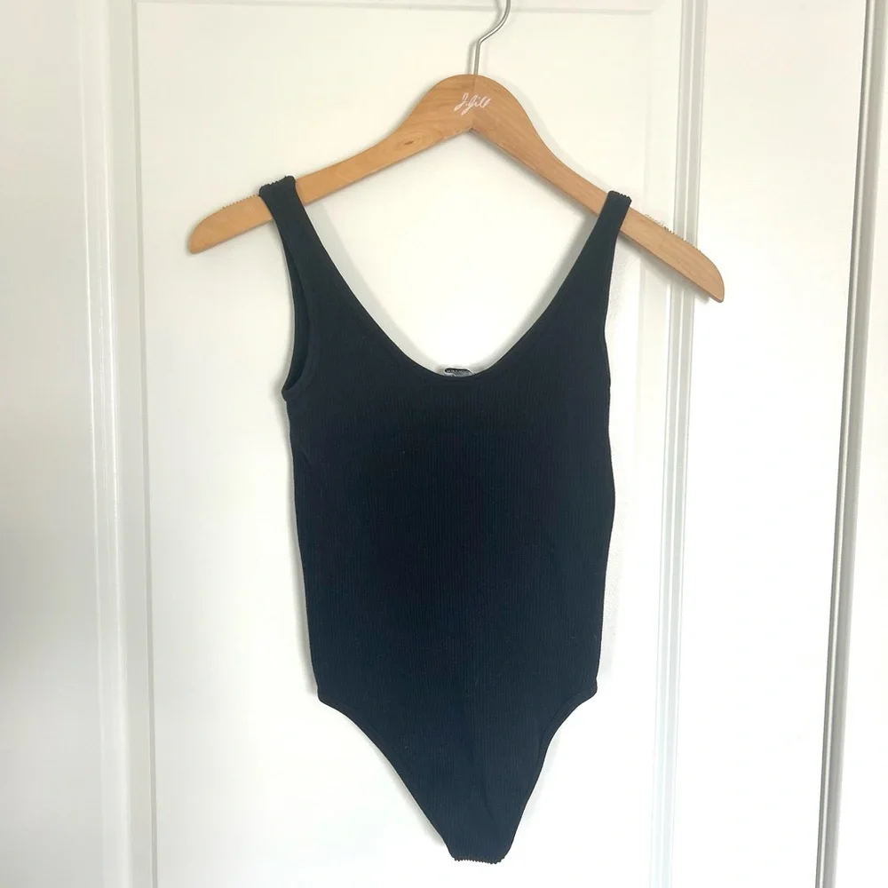 Zara Black Ribbed Scoop Neck Bodysuit size xs/s - Picture 4 of 4